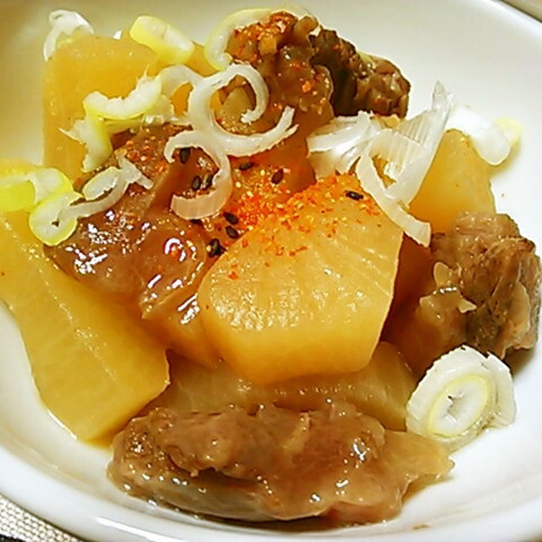 「ヒルナンデス」簡単ヒラヒラ大根と豚バラのとろとろ煮込み