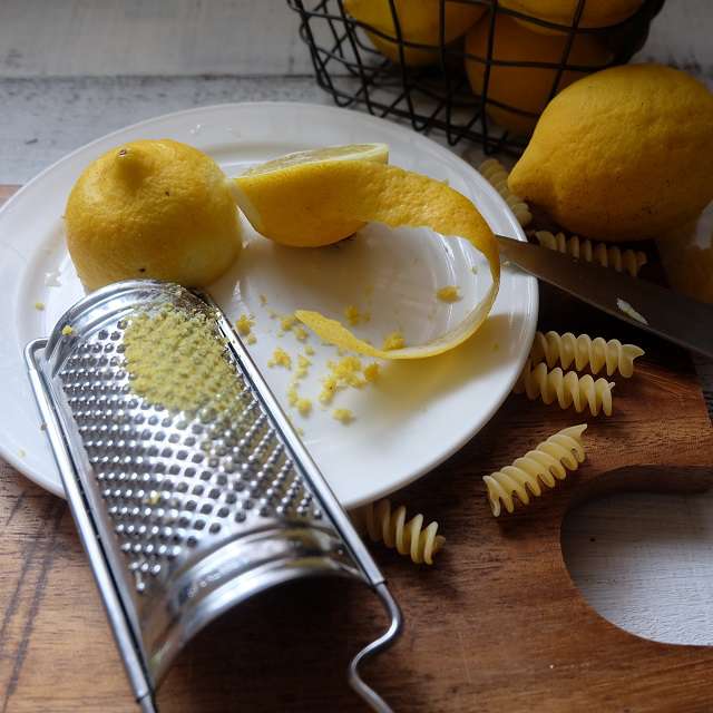 しょうが、レモンの皮 面倒な“すりおろし”問題を解決してくれるグッズ 画像2 2- レタスクラブ