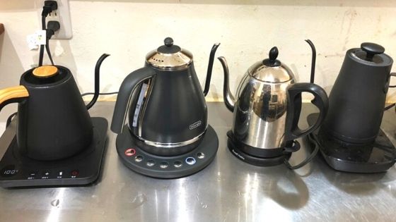 ≪人気≫ラッセルホブス選べる豪華特典 ケトル 電気ケトル コーヒー 電気ポット Tケトル 温度調節 温度設定 保温 湯沸かし お茶 紅茶 ドリップおしゃれ デザイン シンプル モダン Russell の通販価格比較のビカム