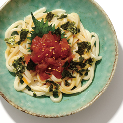 まぐろと引き割り納豆のユッケ風