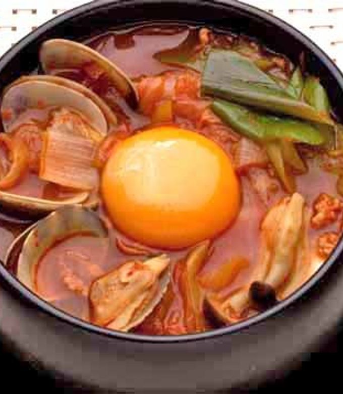 濃厚！海鮮スンドゥブチゲとソーセージのジョン : キムチ屋修行の道