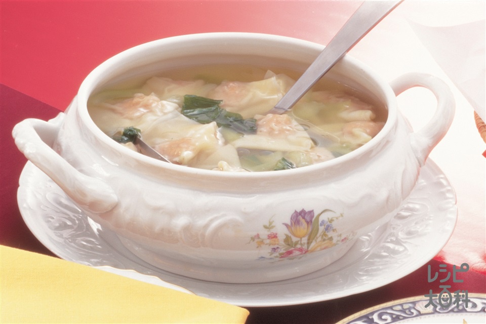 つるっとおいしい♪ ワンタン麺