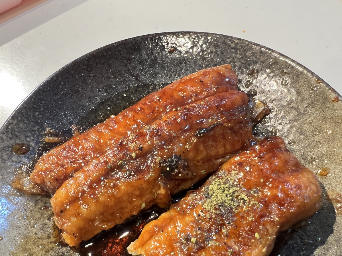 うなぎのおいしい食べ方は？温め方のコツやアレンジレシピもHANKYU FOOD おいしい読み物フード 食品・スイーツ 阪急百貨店公式通販HANKYU FOOD