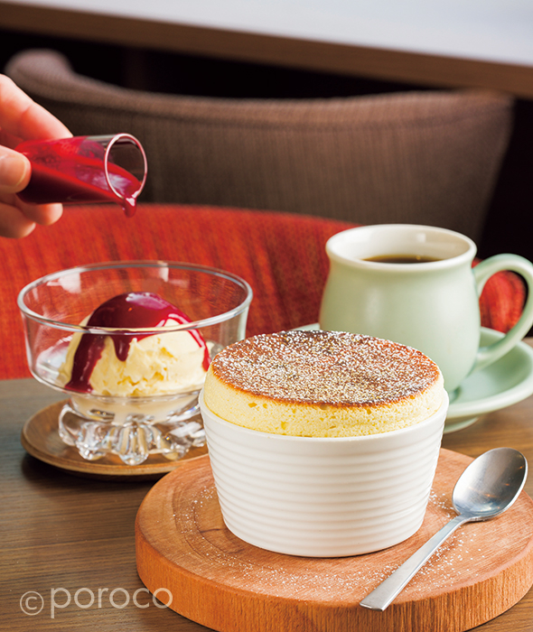 果実とチョコが絶妙にマッチした、期間限定メニュー！「オーサムストア＆カフェ」に、この冬限定のホットドリンク２種が登場！グルメプレス