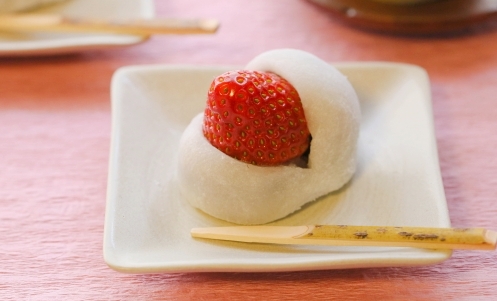 2色のいちご大福