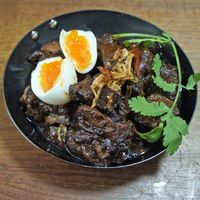 世界で一番おいしい料理!? 無印良品の「ルンダン」が本場並みの再現度 - macaroni