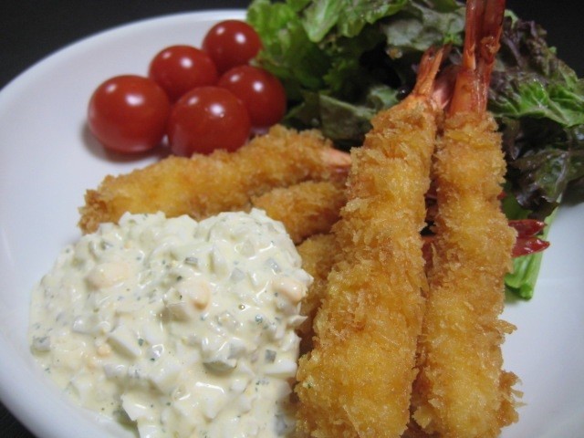 ３色衣のえびフライ