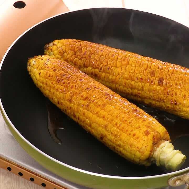 フライパンで香ばし！焼きとうもろこしぐっち夫婦のオフィシャルレシピサイト -レシピブック オンライン