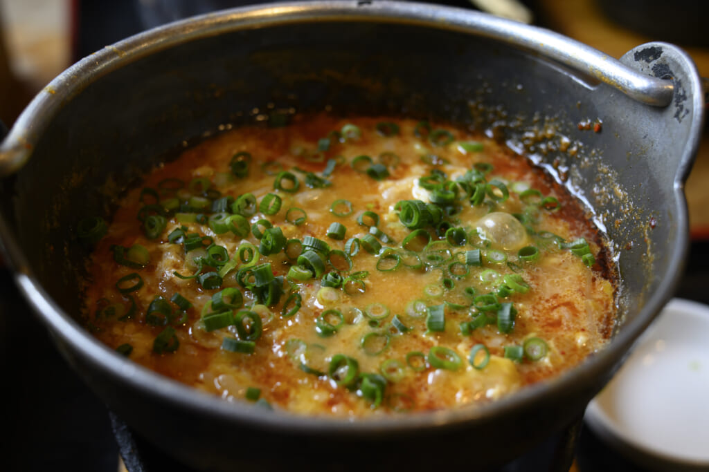 冷やご飯を積極的に食べていくオモコロ