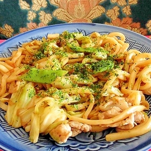 シンプル焼きうどん