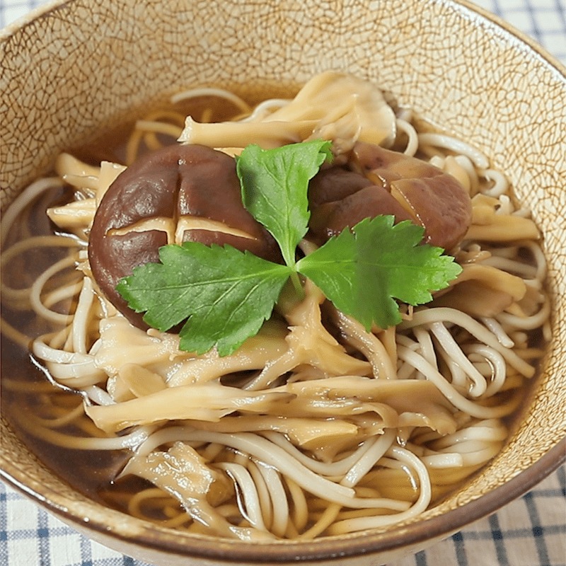 関東〜関西☆年越しそば☆基本の出汁でレシピサイトNadia