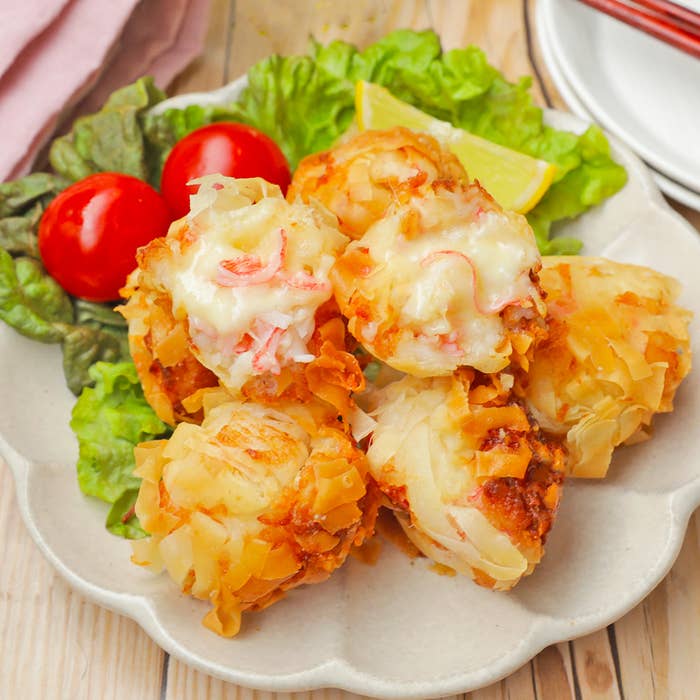 お弁当おかず 簡単かわいい♡はんぺんとカニカマのまんまる焼き obento