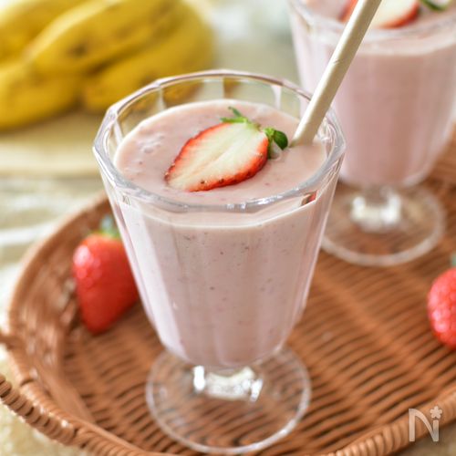 ベリーバナナヨーグルト豆乳スムージー レシピ・作り方 by liqueur - 楽天レシピ