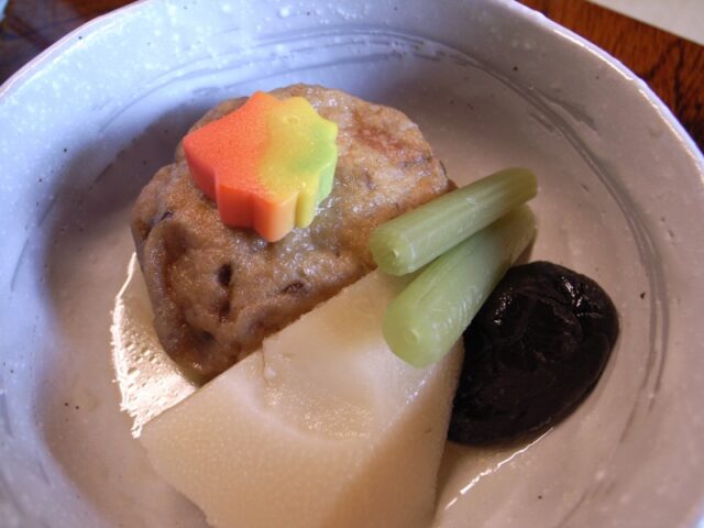 半熟ゆで卵」「温泉卵」の作り方と、殻を綺麗に剥く方法♪ムリョク発電