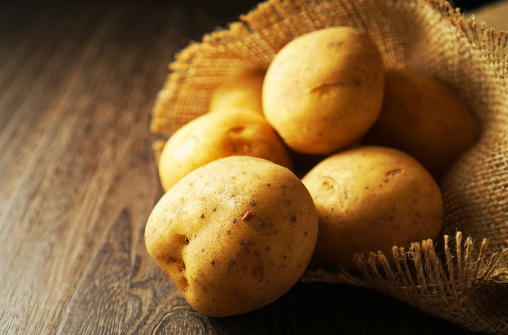 じゃがいもの芽の取り方！芽はどこまで取るの？キッコーマンホームクッキング