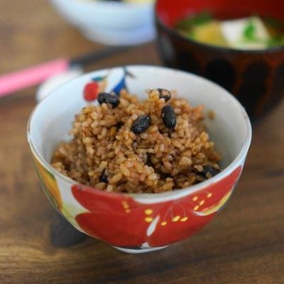 魚は青魚、肉は豚肉料理？ 玄米に合うおかずの選び方 栄養士コラム農業とITの未来メディア「SMART AGRI スマートアグリ 」