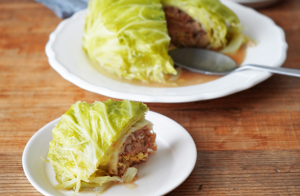 まるごとキャベツの肉詰め