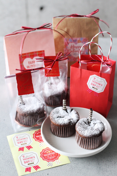 ガトーショコラ いつかのガトーショコラで、ラッピングバージョンです。 しっとり濃厚で美味しかったぁ˶̇ ̵ ̇ ˶ガトーショコラ手作りガトーショコラ手作りおやつおうちおやつラッピングおうちカフェフーディーテーブル私のおいしい写真マカロニ