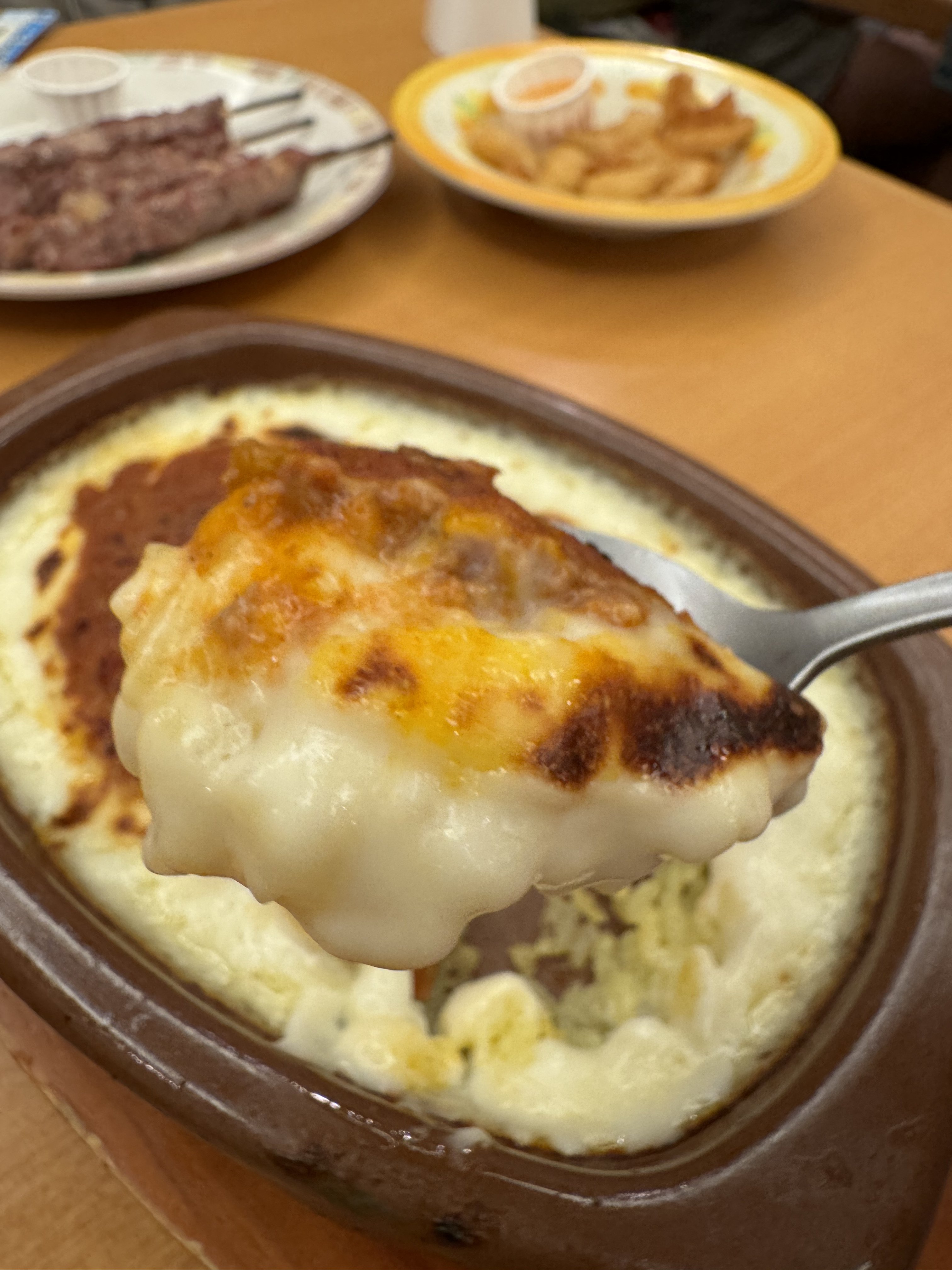 🍝👩‍🍳 ミラノ風ドリア👨‍🍳🍝 サイゼリヤのメニュー「ミラノ風ドリア」を再現✨ ▽材料▽ ＜ターメリックライス＞ 米 3合 ターメリック小さじ2 3 塩 ふたつまみ ＜ミラノドリアの材料＞ ご飯 ターメリックライス3合 ミートソース お玉で4杯ぐらい ホワイトソース お玉