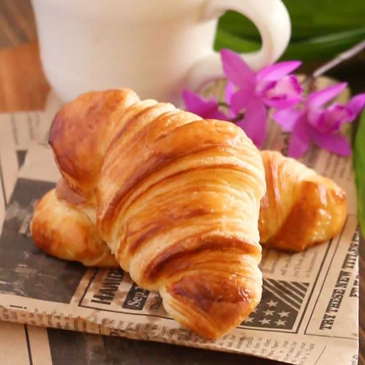 クロワッサン バター少なめ・ドライイーストサザエボンの気まぐれ日記。こどものおやつ