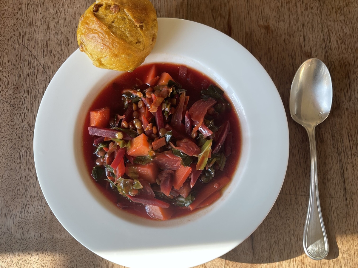 第91回Rödbetssoppaロードベーツソッパ レッドビーツのスープ コラム from Sweden 12ヶ月のおいしい話