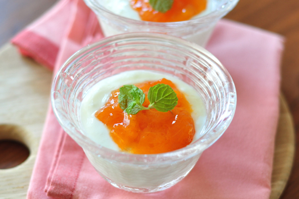 柿が固いのを柔らかく甘くする方法！りんごで追熟させられるの？やってみたHappy Smile Happy