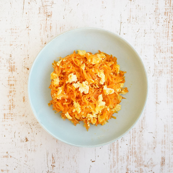 腐ってカビの生えた人参の写真素材90305032- PIXTA