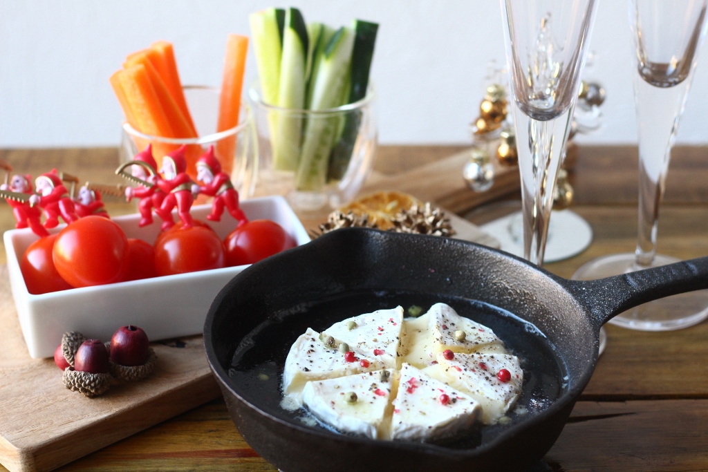 カマンベールアヒージョ