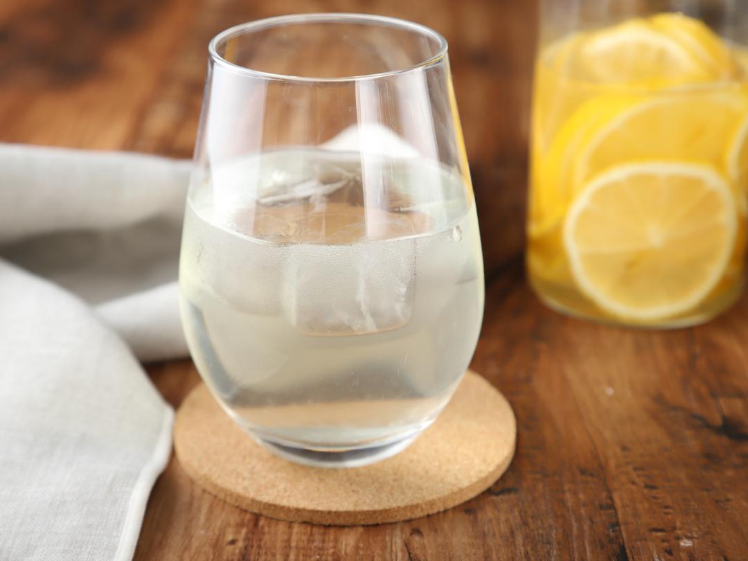 脱居酒屋のレモンサワー！元バーテンダーで柑橘栽培を学んでる編集長が薦めたい本格レモンカクテルの作り方コレカラノート KOREKARA-NOTO