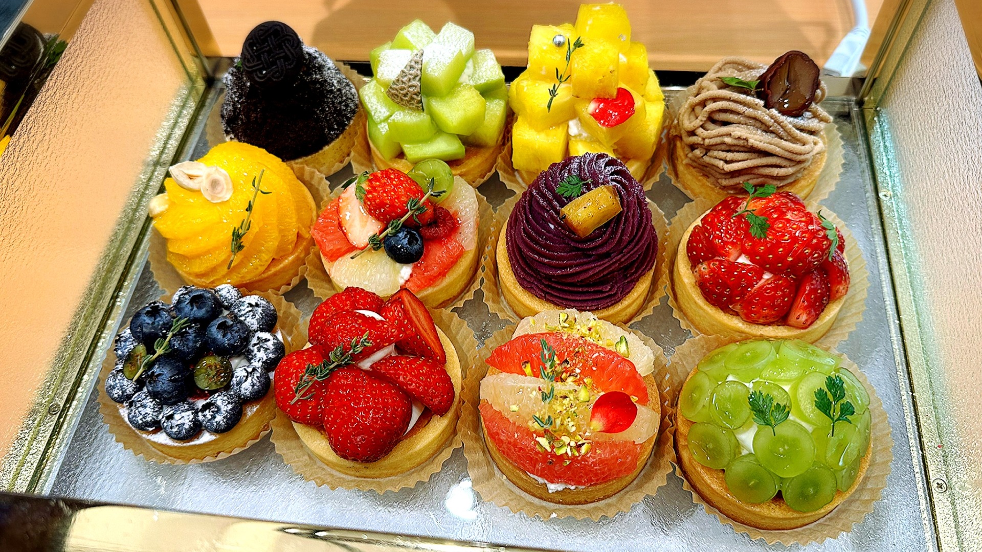 午後には売り切れのタルト専門店！旬のフルーツたっぷりのタルトに感動るるぶ&more