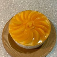 フルーツゼリーのレアチーズケーキ