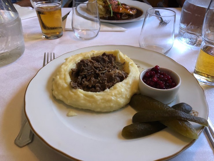 トナカイ缶詰 味噌煮１缶 - 北海道幌延町ふるさとチョイス - ふるさと納税サイト