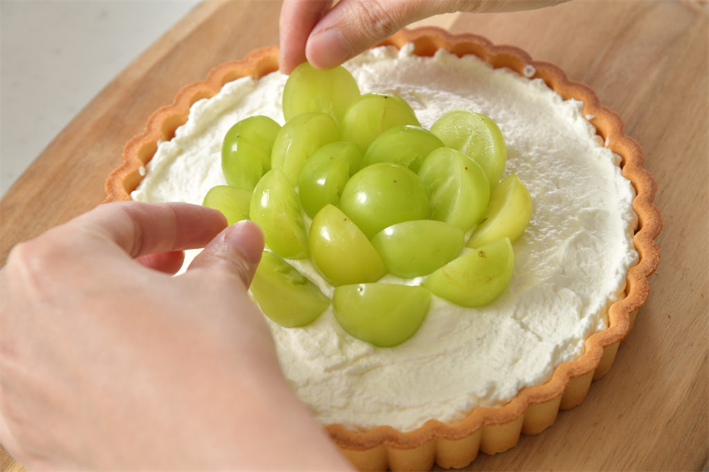 マスカットタルトのレシピ・作り方お菓子・パン材料・ラッピングの通販 cotta＊コッタ