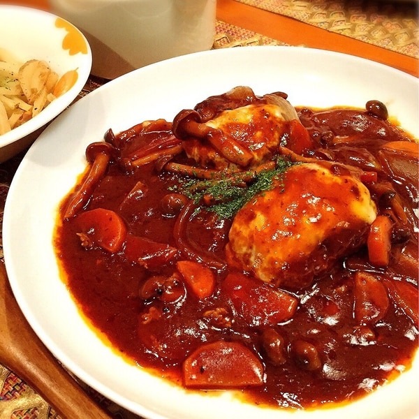 ヒルズのシェフ直伝！ 肉汁たっぷりの簡単ハンバーグレシピヒルズライフ HILLS LIFE