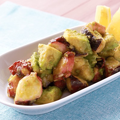 アボカドで作る簡単な卵サラダのレシピ