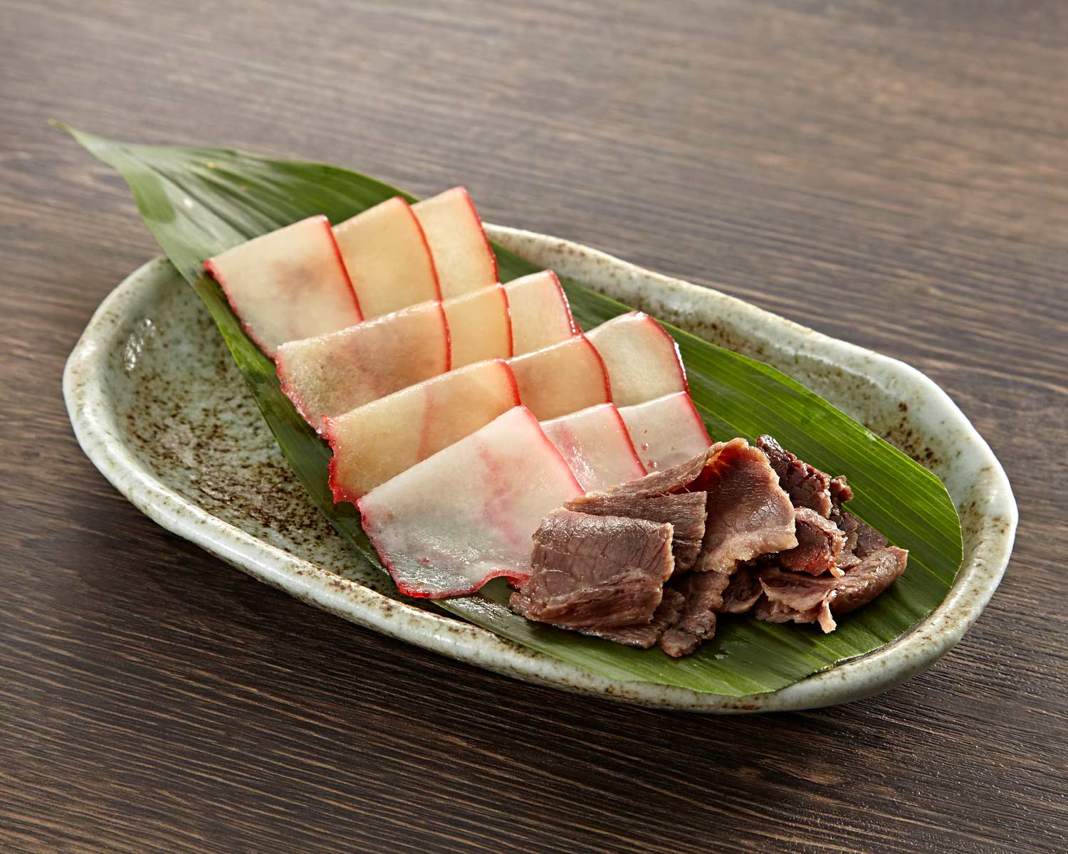 ミンク鯨 無添加 畝須 クジラベーコン 200g鯨とクエのお店 ajisakuの通販・お取り寄せなら ぐるすぐり