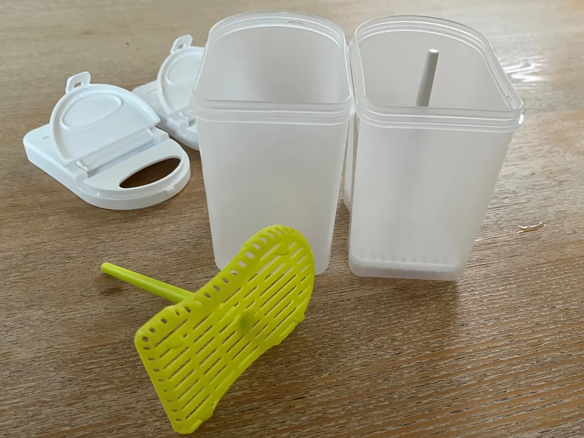 冷凍ネギやピザ用チーズの保存にいかが？ 振るだけでほぐせる万能透明ポットGetNavi web ゲットナビ