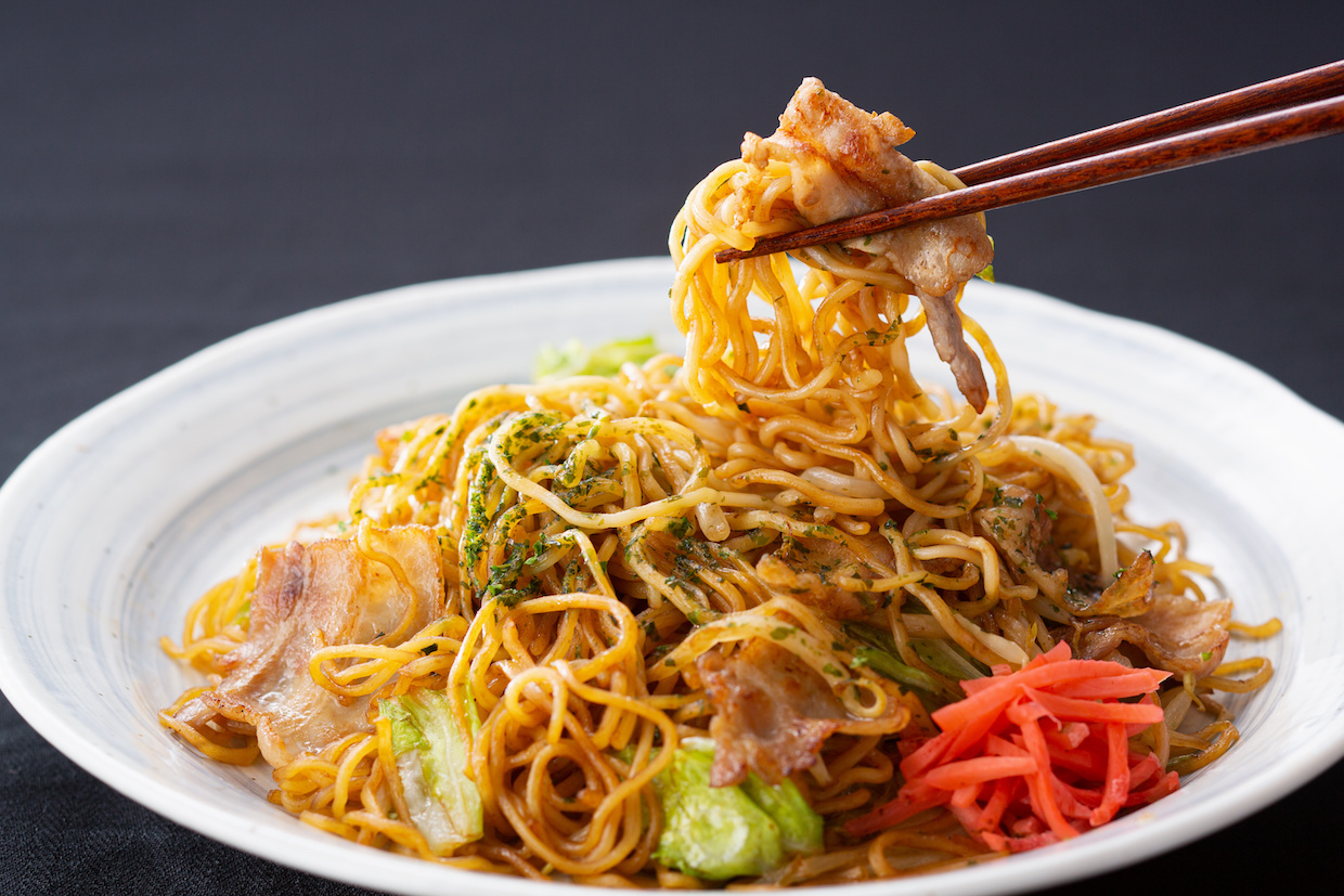 海老麺の素炒め＋中華ポークジンジャ