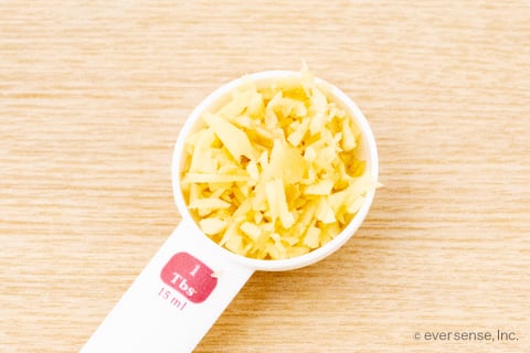 しょうがの重さは1個、ひとかけ 1片 で何グラム、大きさやカロリーは？生活知恵袋