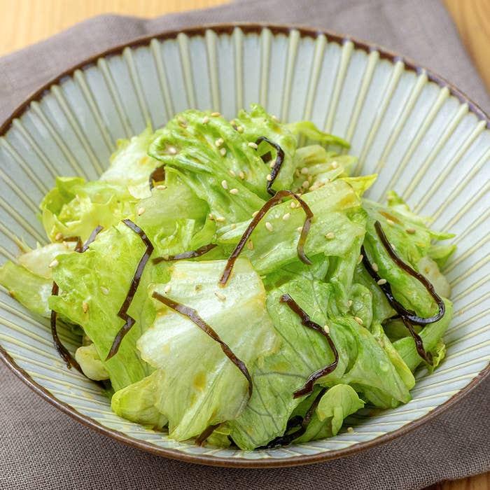 レッドリーフ・サニーレタスを可愛くさせる切り方しろくろめがね
