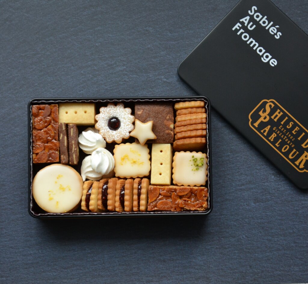 かわいくて捨てられない「お菓子の缶」有効活用術kufura クフラ 小学館公式