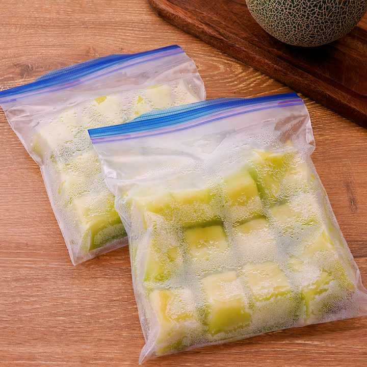 メロンの保存方法 追熟中は冷蔵庫NG！熟成状態別に解説ほほえみごはん-冷凍で食を豊かに-ニチレイフーズ