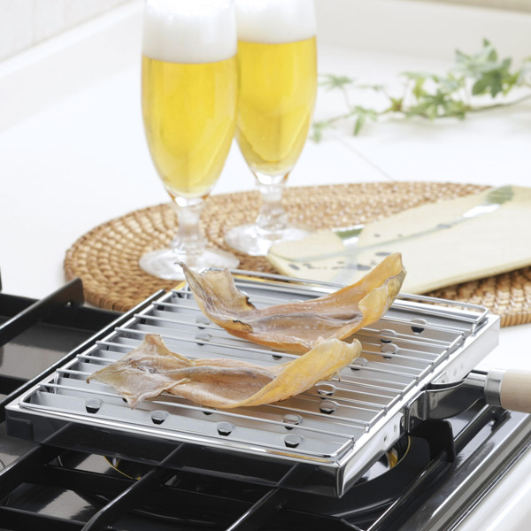 バーナーで炙り料理を楽しむ！キャンプにおすすめのバーナーとレシピを厳選料理・レシピBE-PAL キャンプ、アウトドア、自然派生活の情報源ビーパル