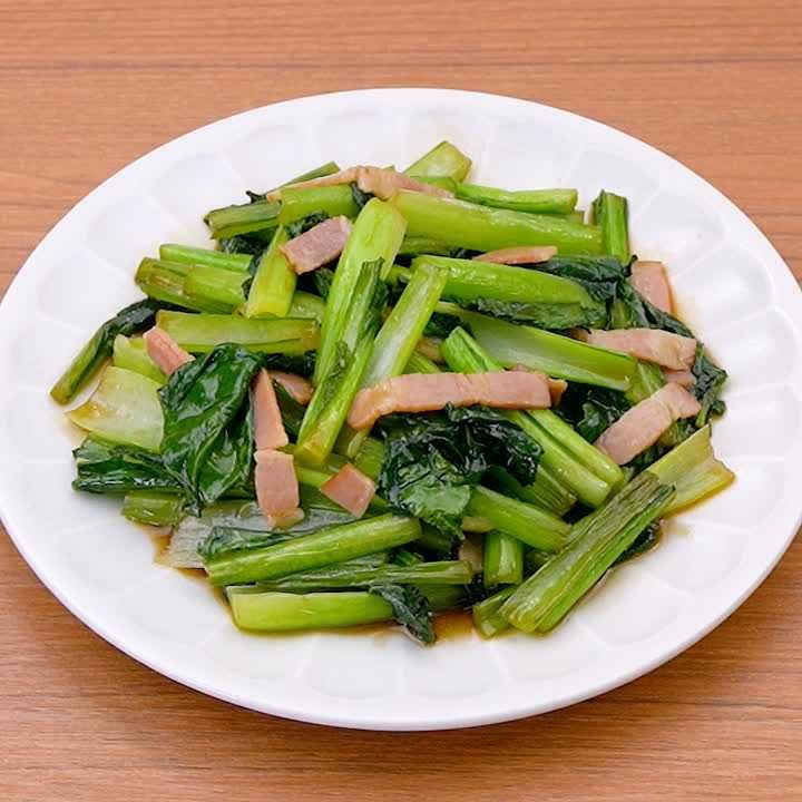 小松菜と人参のオイスターソース炒め