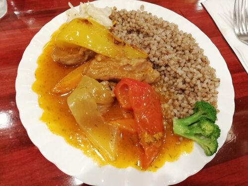 東京都内で味の世界旅行！ マニア厳選の珍しい多国籍グルメで初めての味と出合う - OnTrip JAL