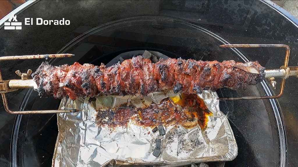 マルチグリを使った簡単レシピ え、こんなに簡単！？「ケバブサンド」は雨天OKのスピードキャンプ飯 - ハピキャンキャンプ・アウトドア情報メディア