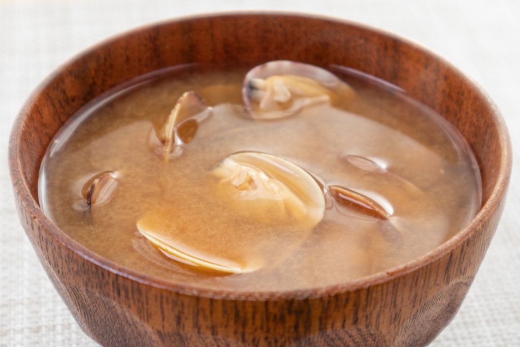 出汁も身も美味☆あさりの味噌汁 貝汁 ☆ by まなげ☆クックパッド簡単おいしいみんなのレシピが392万品