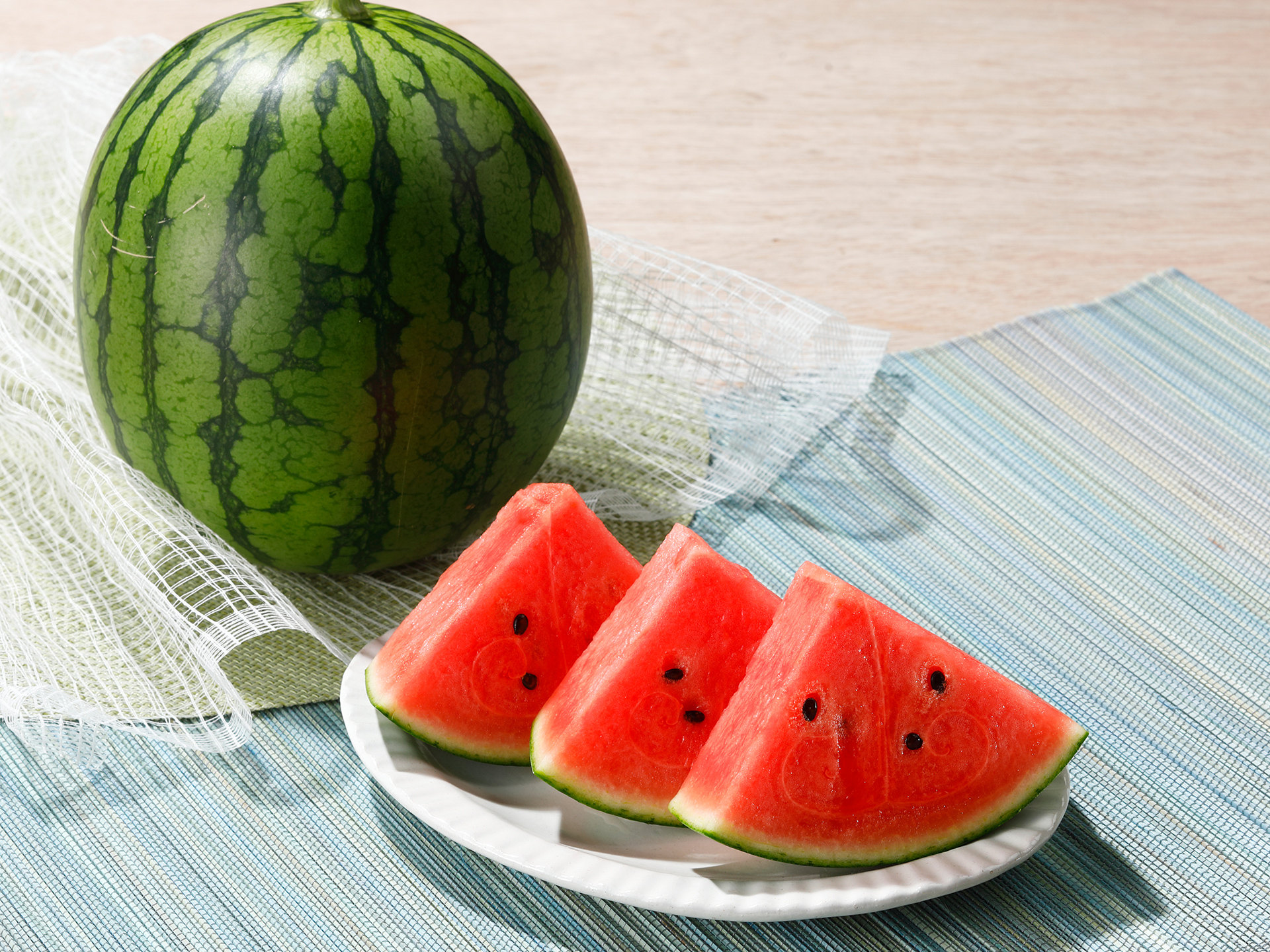 管理栄養士監修 スイカの栄養は？健康への効果とおすすめの食べ方を紹介！新潟ごっつぉ産直便JA新潟かがやき公式通販サイト