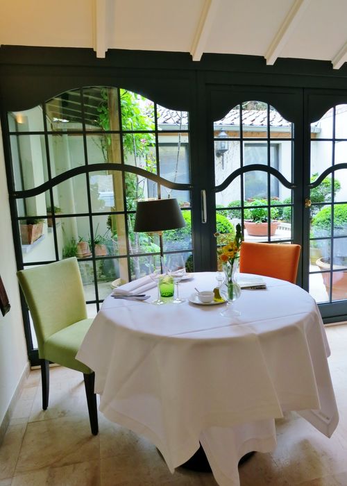 2021年現在は閉店 新宿タカシマヤ14階にあるベルギービールとベルギー料理「ベルジアンブラッスリーコートブルージュ」