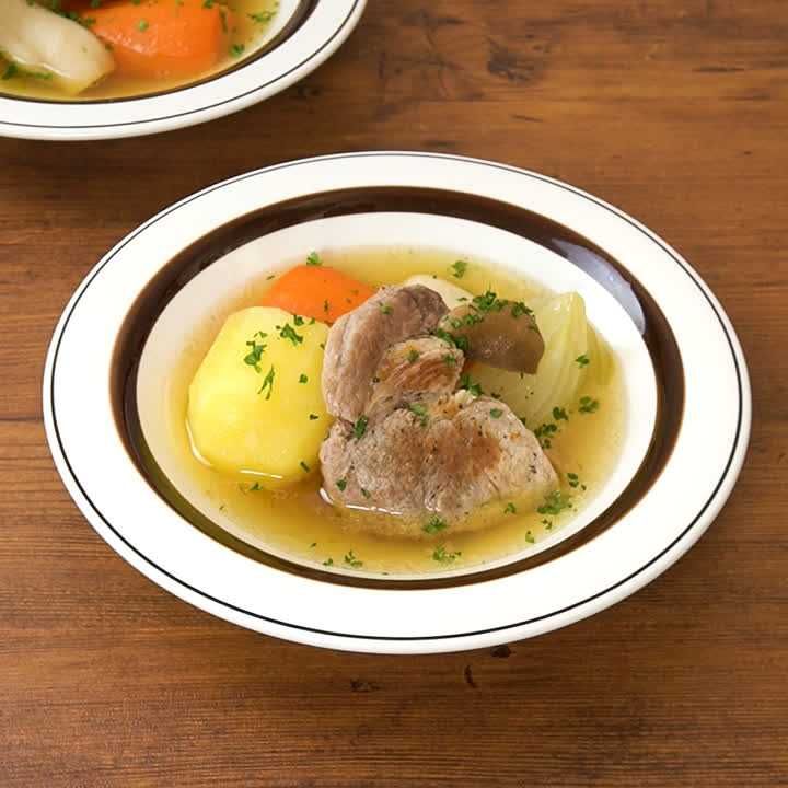 キャベツとベーコンのコンソメスープクラシル